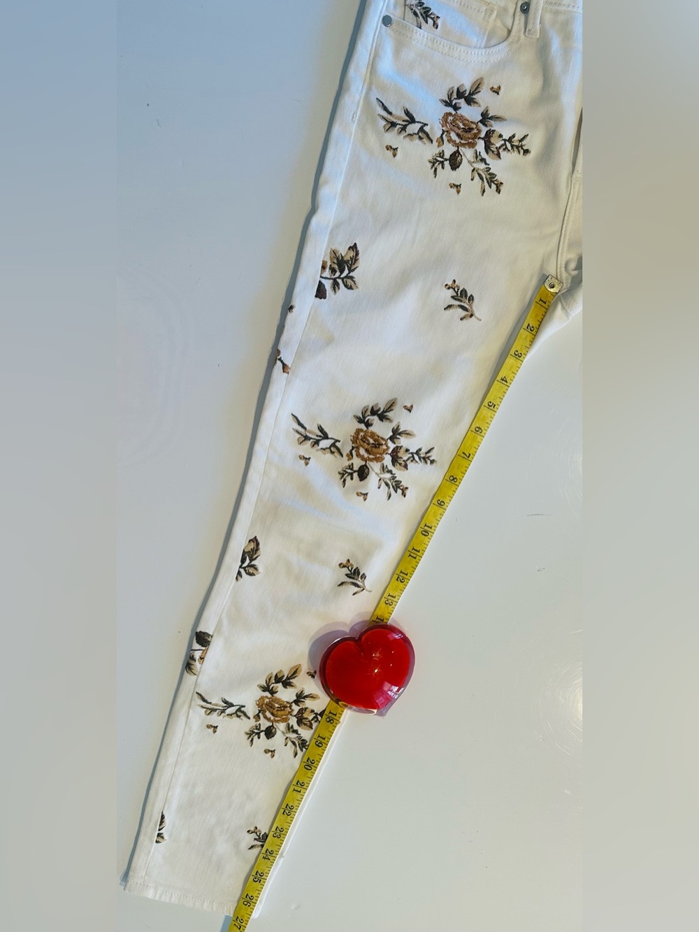 DRIFTWOOD Jackie High Rise Brown Floral Embroidered Boho Sz 25 White Women Jeans - Picture 5 of 9